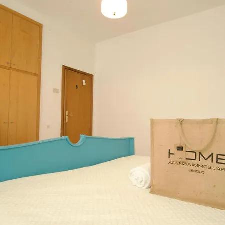 Apartment 12 Accesso - Immobiliare