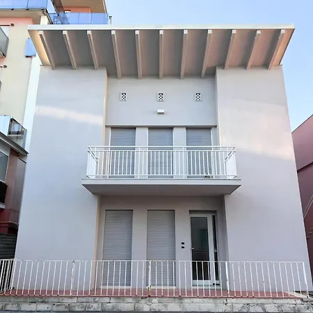 Διαμέρισμα 12 Accesso - Immobiliare Τζεσόλο Λίντο